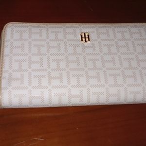 Woman's wallet